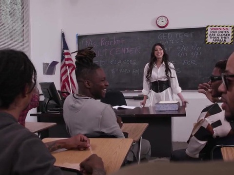 Find-Best-Hardcore.com presents: Hardcore interracial fucking in the office with a cum loving slut