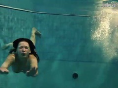 Find-Best-Hardcore.com presents: Underwater with bikini swimming girls