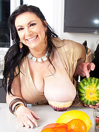 Find-Best-Hardcore.com presents: Sex in the kitchen